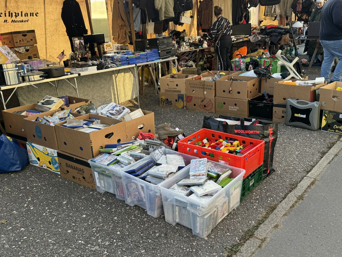 Antikflohmarkt Trabrennbahn Mariendorf